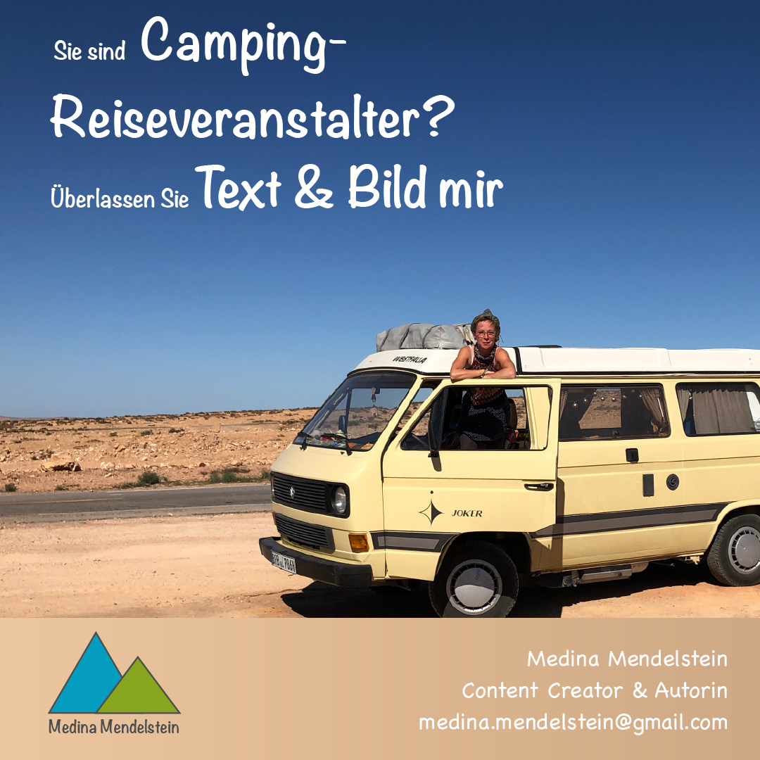 Content Creator Angebot: Überlassen Sie Bild & Text mir. Medina Mendelstein in der Wüste in einem VW T3.